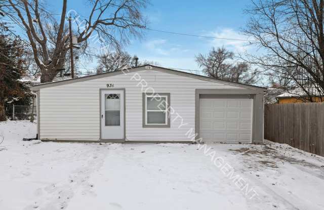 2 bedroom home, conveniently located in Westport