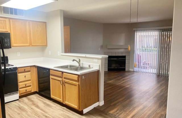 Photo of Beautiful 2 bedroom 2 bath Downstairs Condo