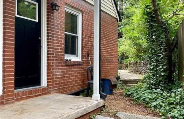 487 Lakeshore Drive NE #2