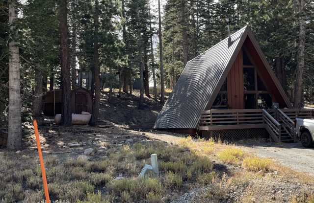 1457 Forest Trail