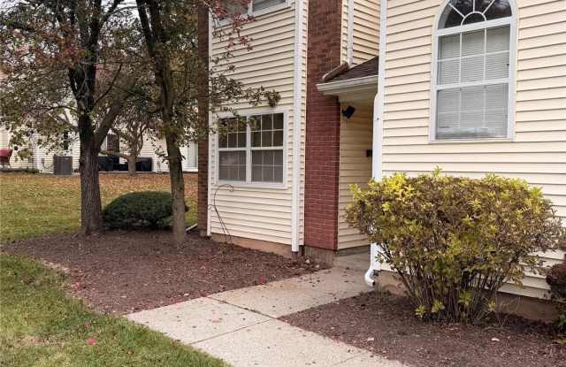 Photo of 25 Woodlake Drive