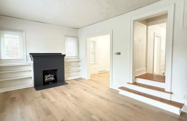Available Now! Midtown 4 Bedroom Townhome