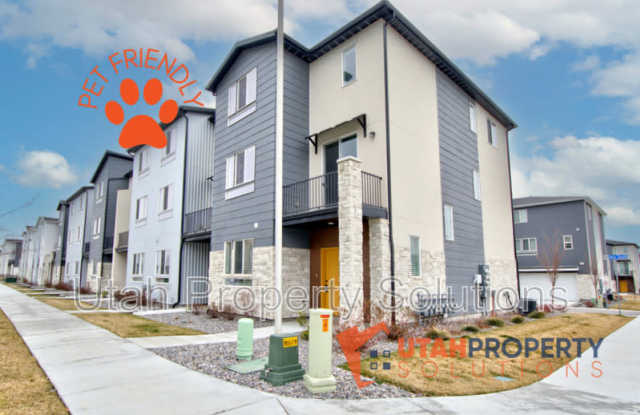 1058 West 360 South