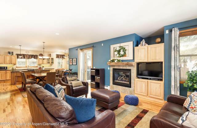 408 Meadow Court