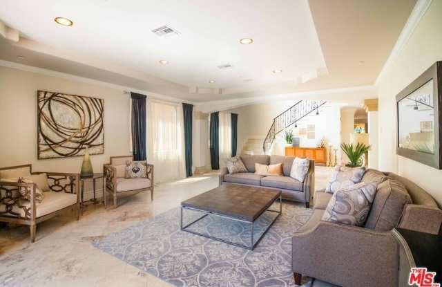 14339 Valley Vista Blvd