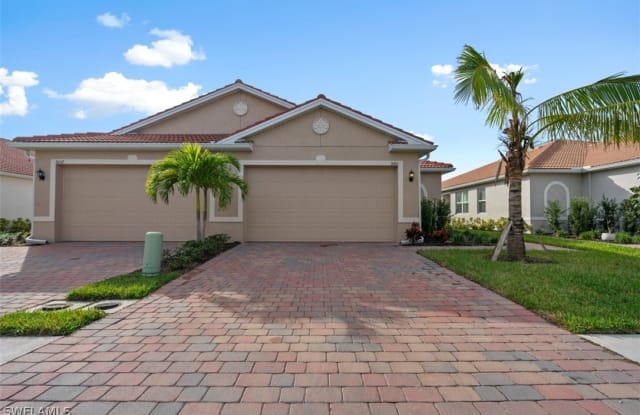 3061 Royal Gardens Avenue - 3061 Royal Gardens Avenue, Fort Myers, FL 33916