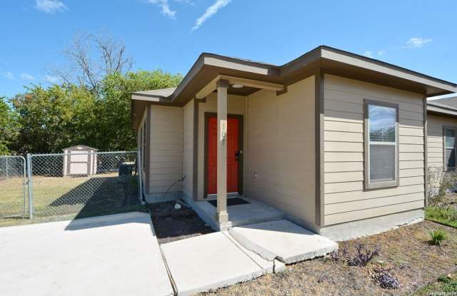 Photo of 107 Rosedale