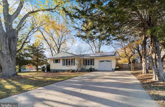 Photo of 40905 SPRING HOUSE Lane