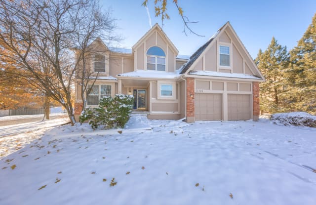 11738 Garnett Street, Bedroom 3C, https://livehomeroom.com/garnett - 11738 Garnett Street, Overland Park, KS 66210