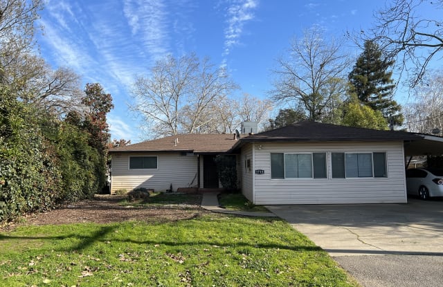 1715 Diamond Avenue - 1715 Diamond Avenue, Butte County, CA 95928