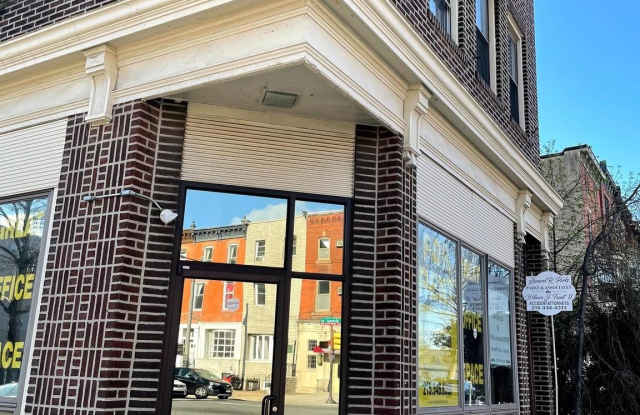 Photo of 1301 S BROAD Street