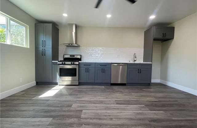 Photo of 2155 Summit Avenue