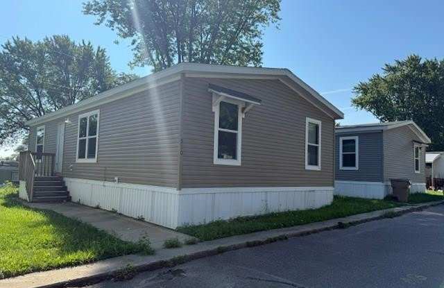 Photo of 310 Oriole Lane