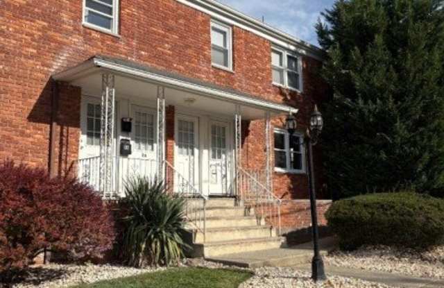 Photo of 1 Oak Grove Rd