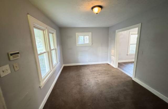 Charming 3-Bedroom Single Family Home Now Available for Rent