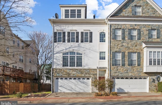 105 SOMERVELLE STREET - 105 Somerville Street, Alexandria, VA 22304