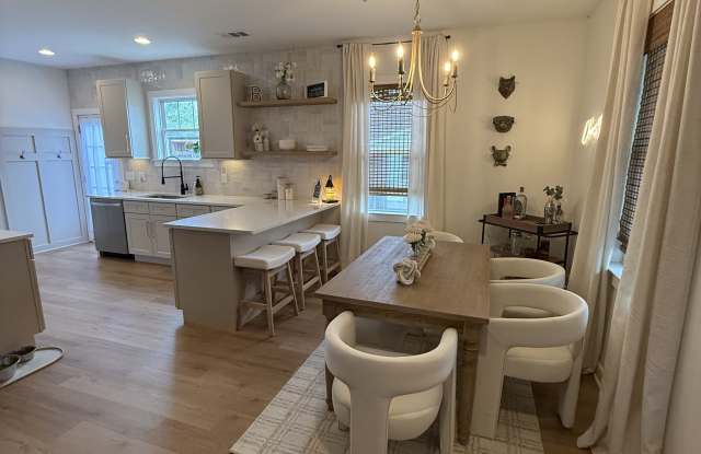 Photo of 711 32nd Ave N