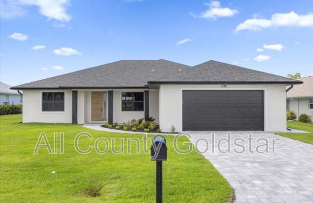 Photo of 1173 Rotonda Cir