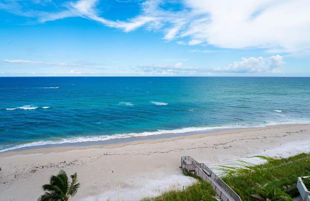 Photo of 5540 N Ocean Drive