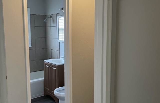 7427 Arleta Boulevard