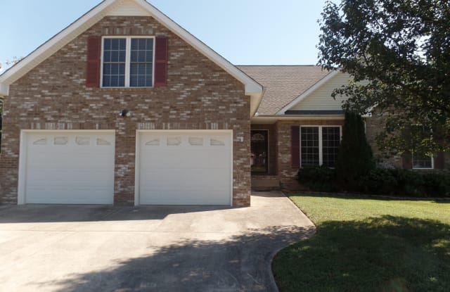 3892 Parade Dr - 3892 Parade Drive, Clarksville, TN 37040