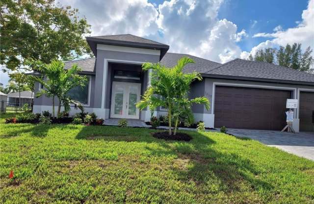 1819 SW 6th Avenue - 1819 Southwest 6th Avenue, Cape Coral, FL 33991