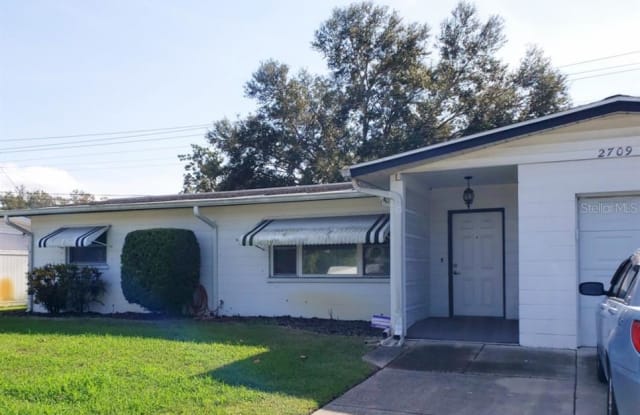 2709 SOUTHERN PARKWAY W - 2709 Southern Parkway West, Bradenton, FL 34205