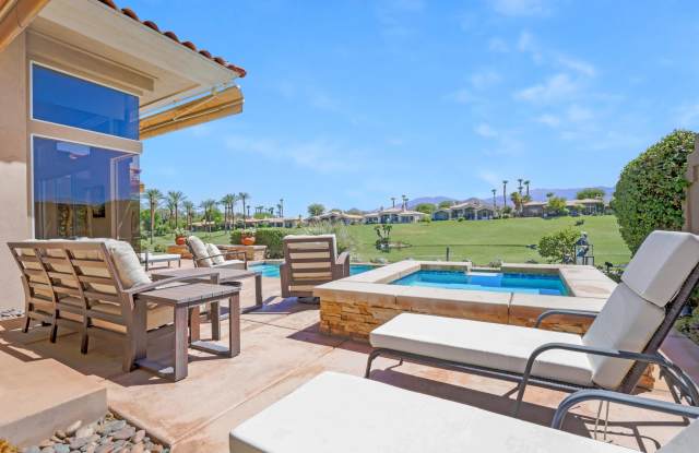 901 Deer Haven Circle