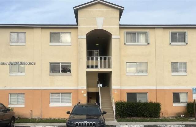 3700 N 56th Ave