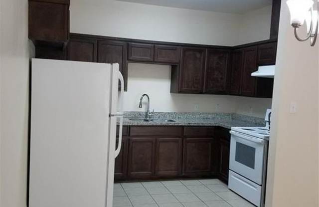 3800 Howard Drive unit: 6