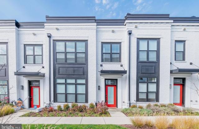 11382 EMERALD PARK RD