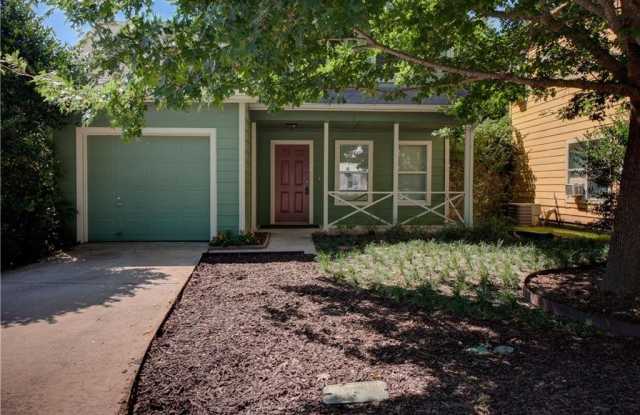 1102 East 3rd Street - 1102 East 3rd Street, Georgetown, TX 78626