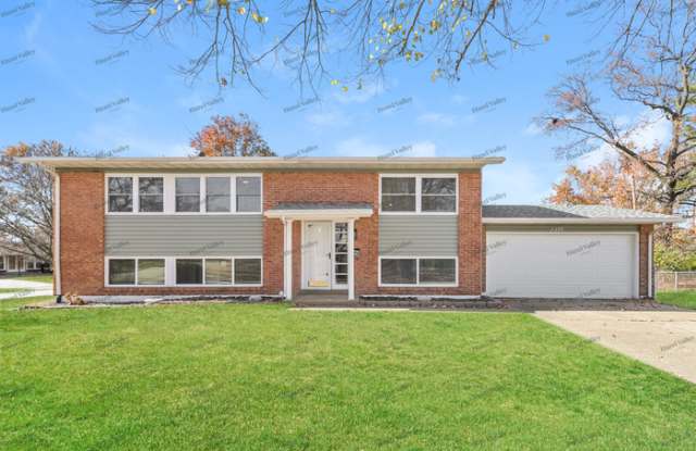 Photo of 2205 Montagne Drive