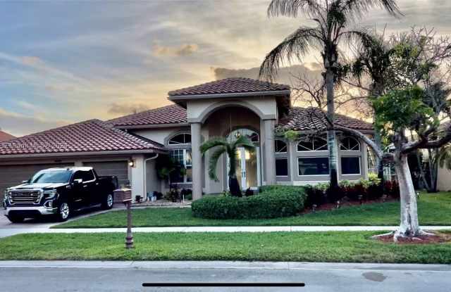 4023 NW 89th