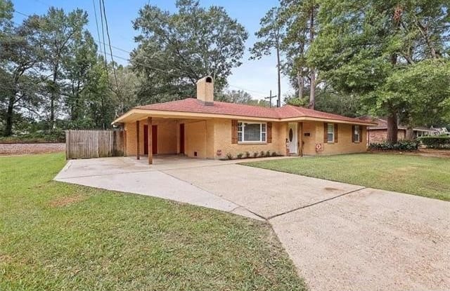 307 BLACKBURN Road - 307 Blackburn Road, Hammond, LA 70401