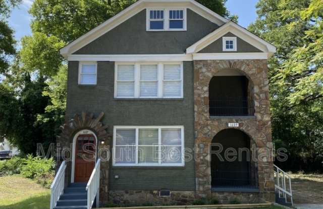1609 W 22nd St