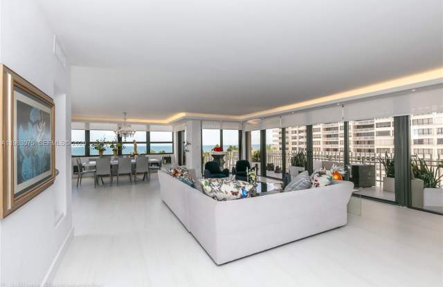 3 Grove Isle Dr