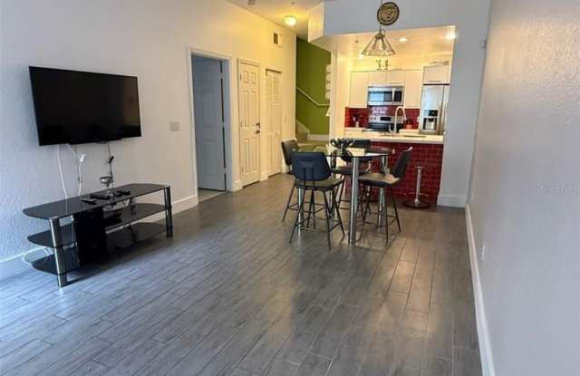 2200 SAN CHRISTABOLO DRIVE