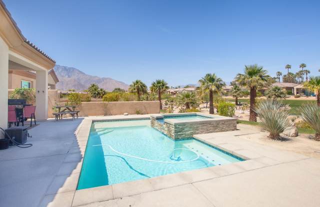 Photo of 67424 Zuni Court Court