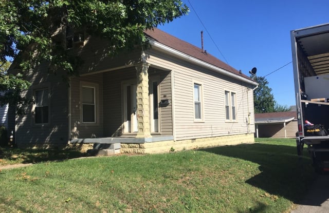 901 Dresden Ave. - 901 Dresden Ave, Louisville, KY 40215