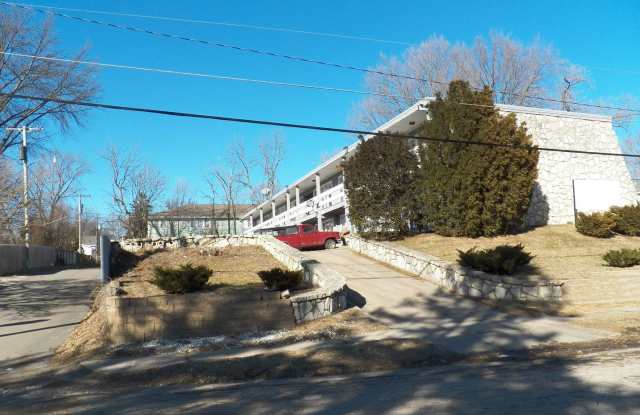 300 31st Street Northeast
