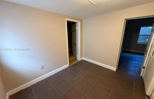 Photo of 1129 NW 29th St