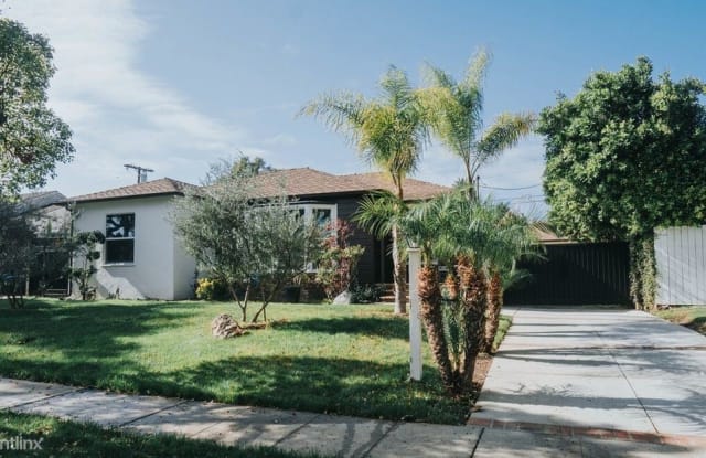 6139 Balcom Ave - 6139 Balcom Avenue, Los Angeles, CA 91316