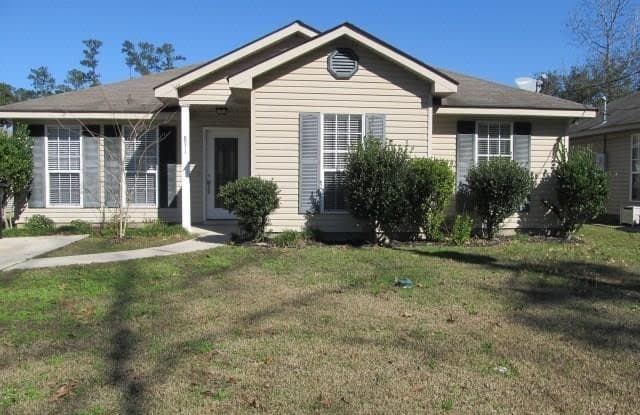 831 CHEVREUIL Street - 831 Chevrevil Street, St. Tammany County, LA 70448