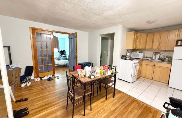 Photo of HOT 2BR in Allston!