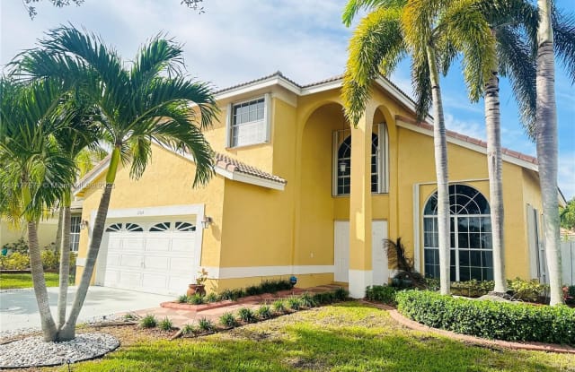 1164 NW 184th Ter - 1164 Northwest 184th Terrace, Pembroke Pines, FL 33029