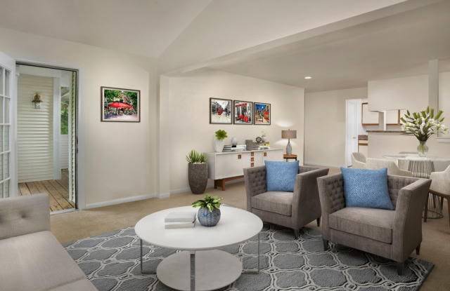 10865 Cottage Garden Drive Unit E32