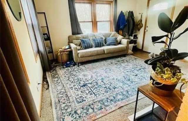 4973 Three Points Boulevard