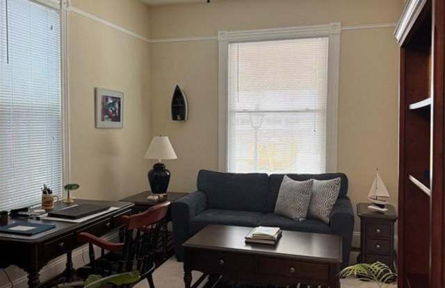 411 Dinwiddie Street