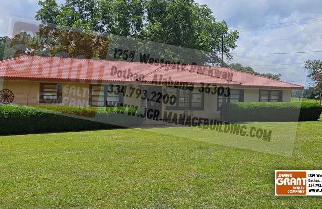 1729 Campbellton Highway